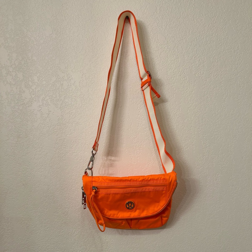 Lululemon Festival Bag
